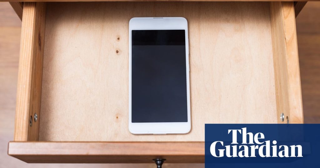 My mother has Alzheimer’s but O2 won’t refund unused phone contract
